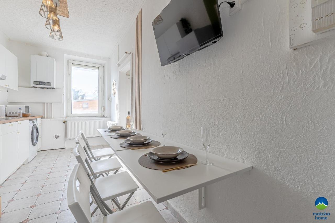 3 Appts - 3 A 7 Lits - Parfait 6 A 10 Pers - Max 26 Pers - 1 Immeuble - Convivialite, Rentabilite ------ English - 3 Apts - 3 To 7 Beds - Ideal For 6 To 10 Guests - Up To 26 - Same Building - Friendly, Flexible Hettange-Grande Extérieur photo