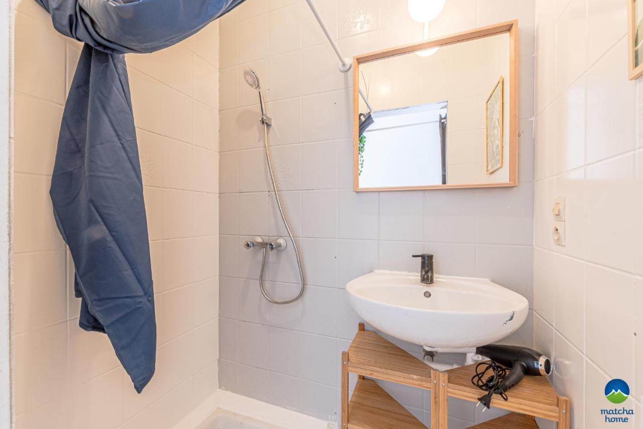 3 Appts - 3 A 7 Lits - Parfait 6 A 10 Pers - Max 26 Pers - 1 Immeuble - Convivialite, Rentabilite ------ English - 3 Apts - 3 To 7 Beds - Ideal For 6 To 10 Guests - Up To 26 - Same Building - Friendly, Flexible Hettange-Grande Extérieur photo