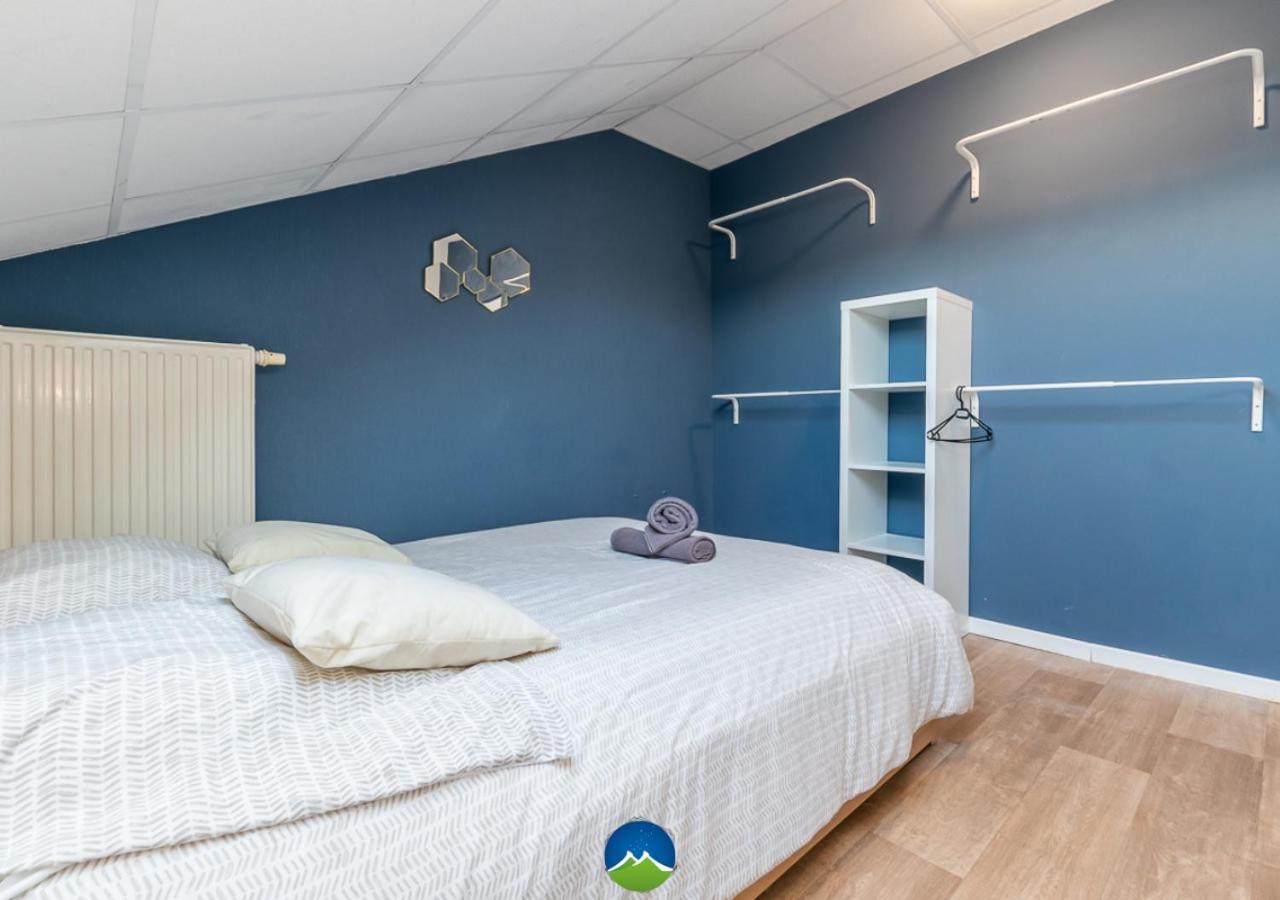 3 Appts - 3 A 7 Lits - Parfait 6 A 10 Pers - Max 26 Pers - 1 Immeuble - Convivialite, Rentabilite ------ English - 3 Apts - 3 To 7 Beds - Ideal For 6 To 10 Guests - Up To 26 - Same Building - Friendly, Flexible Hettange-Grande Extérieur photo