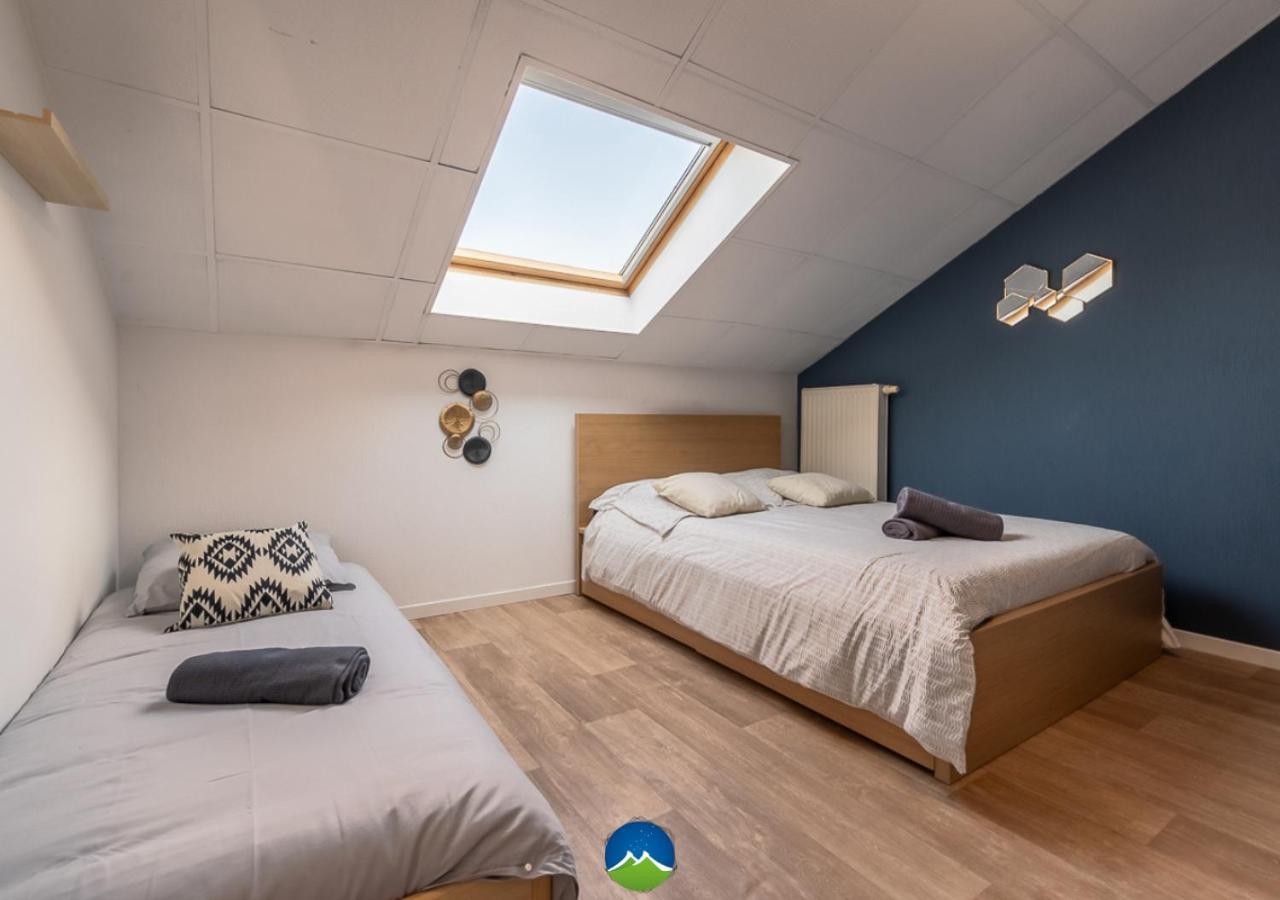 3 Appts - 3 A 7 Lits - Parfait 6 A 10 Pers - Max 26 Pers - 1 Immeuble - Convivialite, Rentabilite ------ English - 3 Apts - 3 To 7 Beds - Ideal For 6 To 10 Guests - Up To 26 - Same Building - Friendly, Flexible Hettange-Grande Extérieur photo
